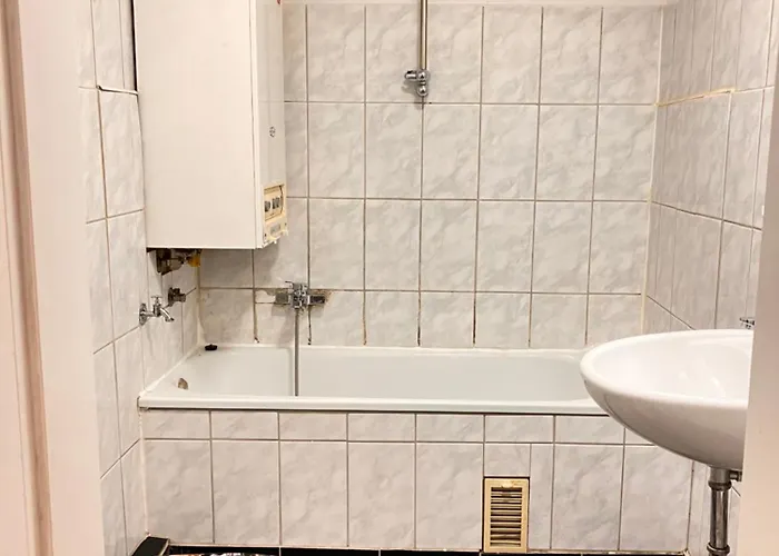 - Und Zentral Apartament *